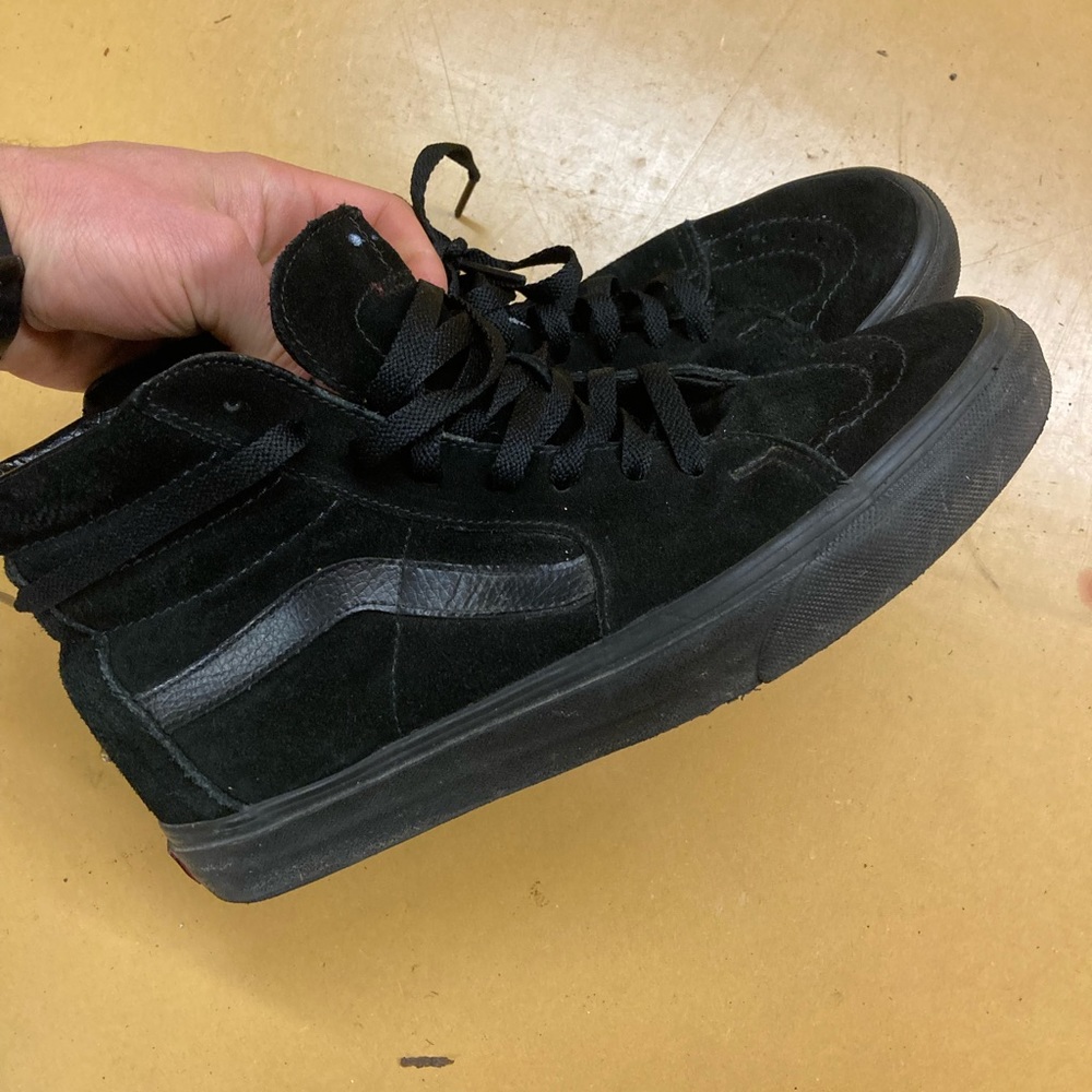 Black vans sk8 hi